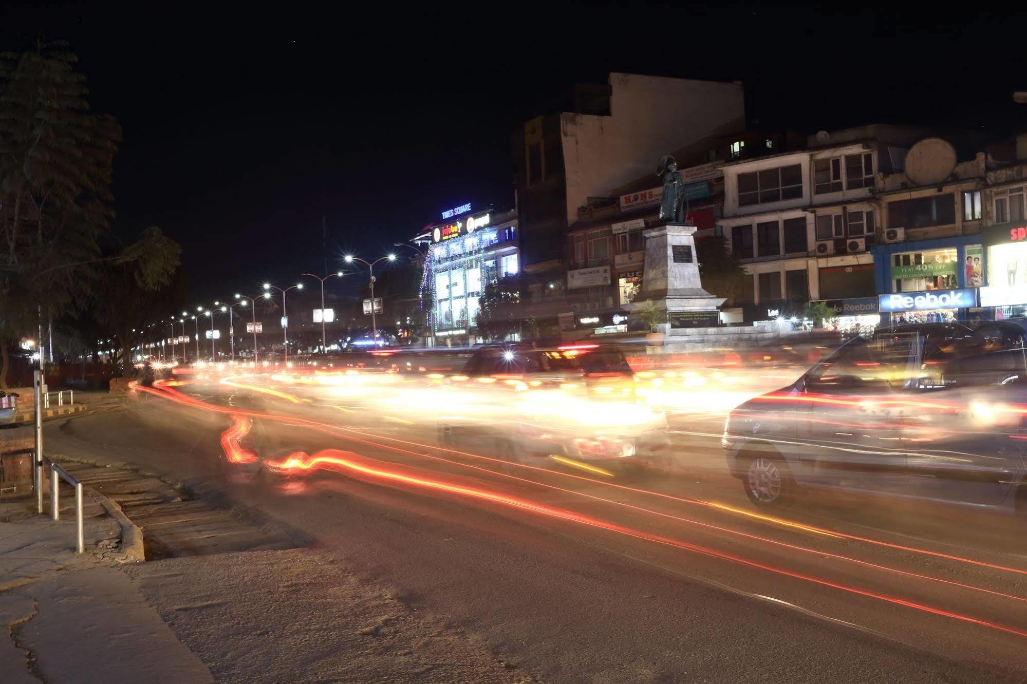 Hotel Woodland Kathmandu Exterior photo