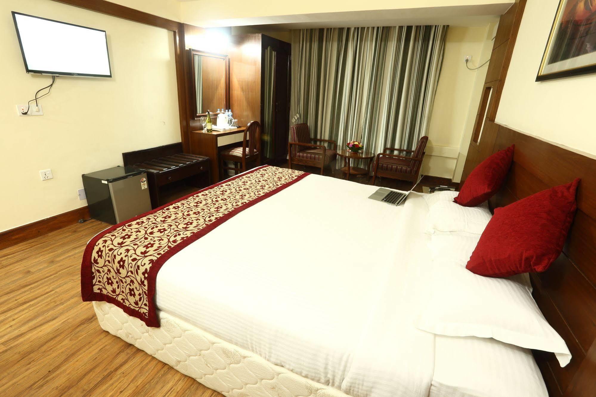 Hotel Woodland Kathmandu Exterior photo